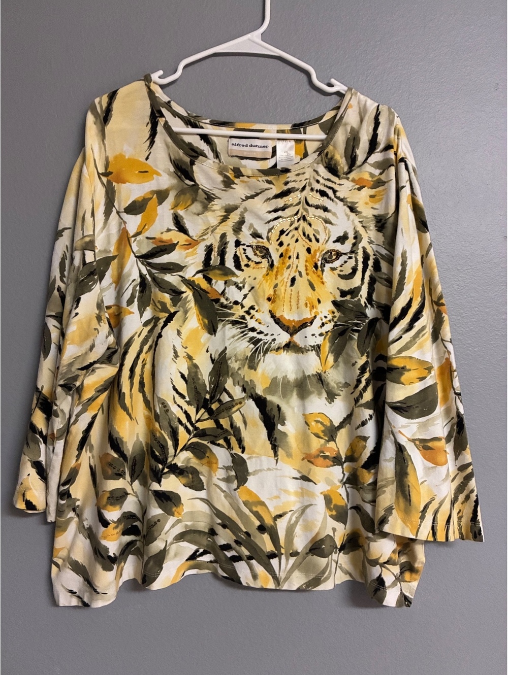 Alfred Dunner Woman Tiger Face Sequin Embellished Graphic Tee Top Size 2X